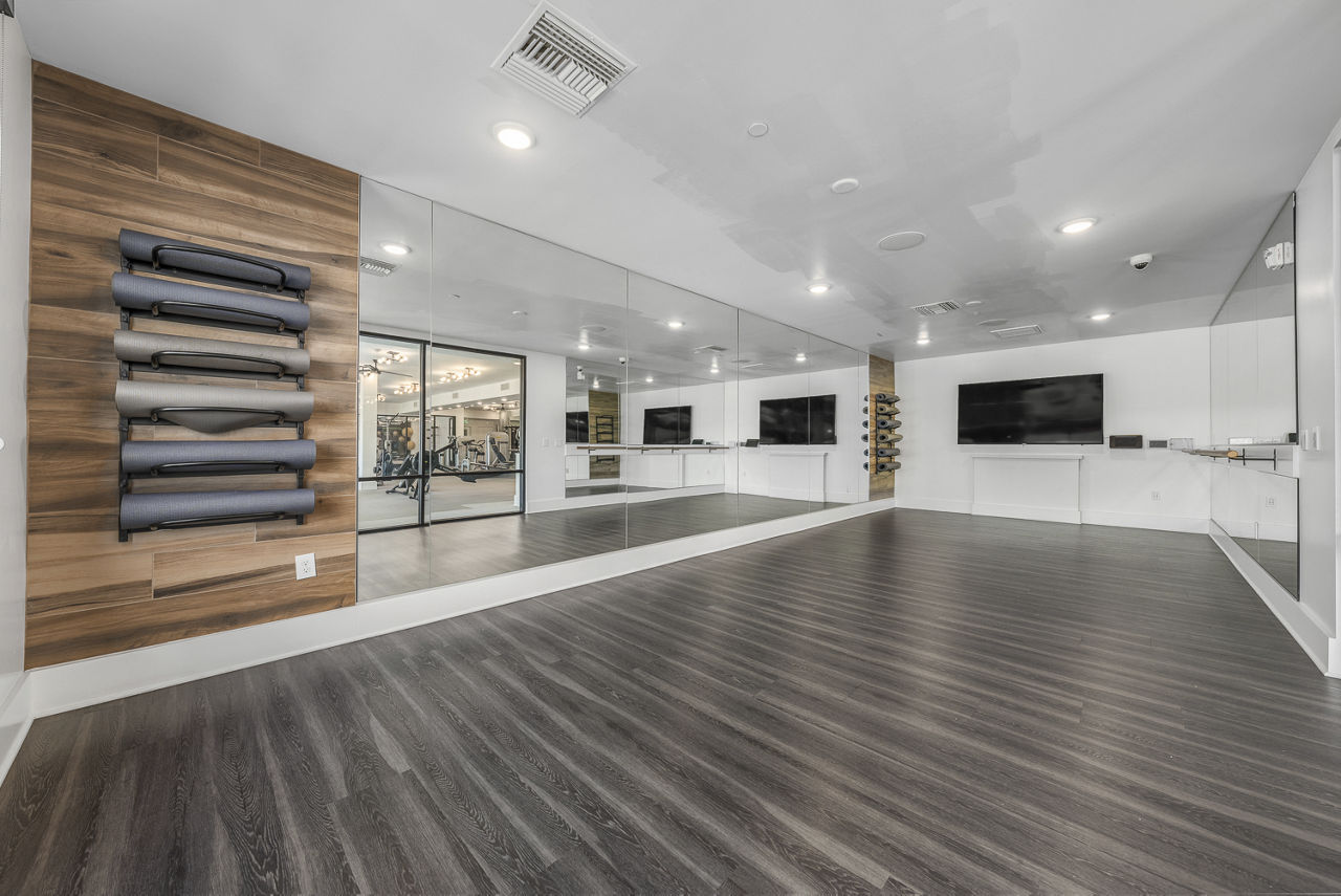 Gym at The Griffin (5 of 5)