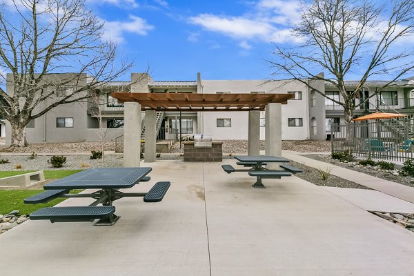 courtyard at Tesota Midtown Apartments