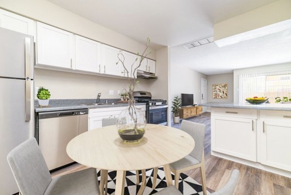 kitchen and dining room at Tesota Morningside Apartments