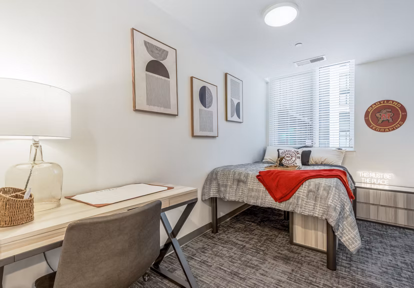 bedroom/home office at Union on Knox Apartments