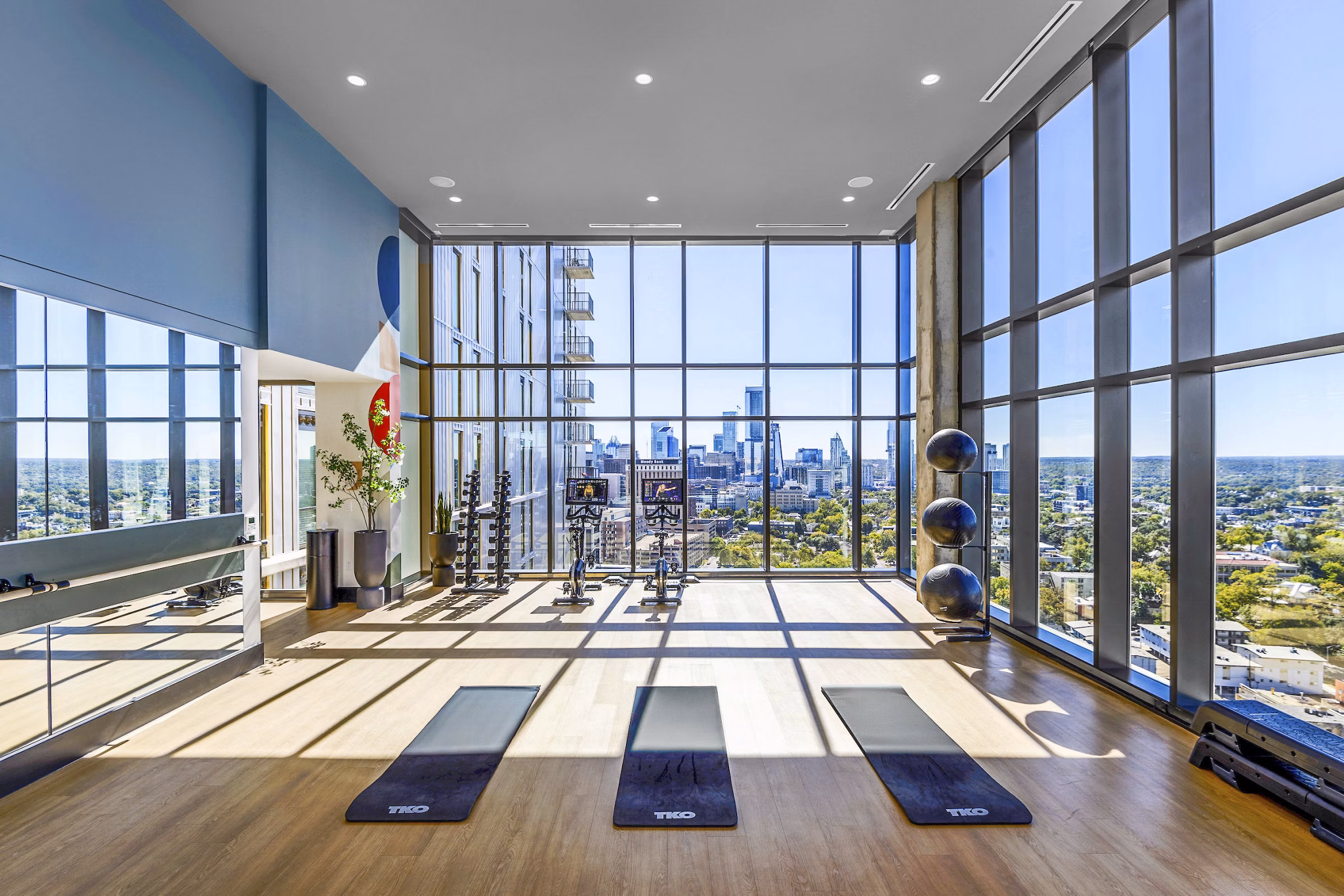 yoga/spin studio at Union on San Antonio Apartments