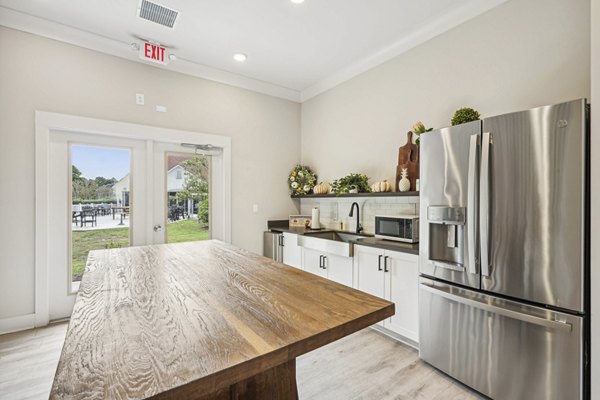 clubhouse at Ailsa Village Apartments 
