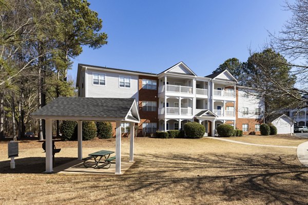 building/exterior at Landings at Sweetwater Creek Apartments