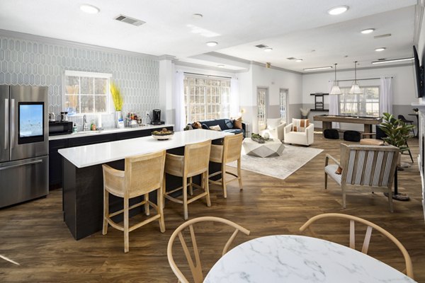clubhouse at Landings at Sweetwater Creek Apartments