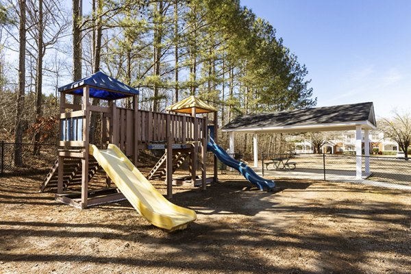 Recreational Area at Landings at Sweetwater Creek Apartments