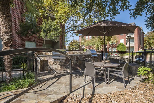 grill area at Woodland Park Apartments