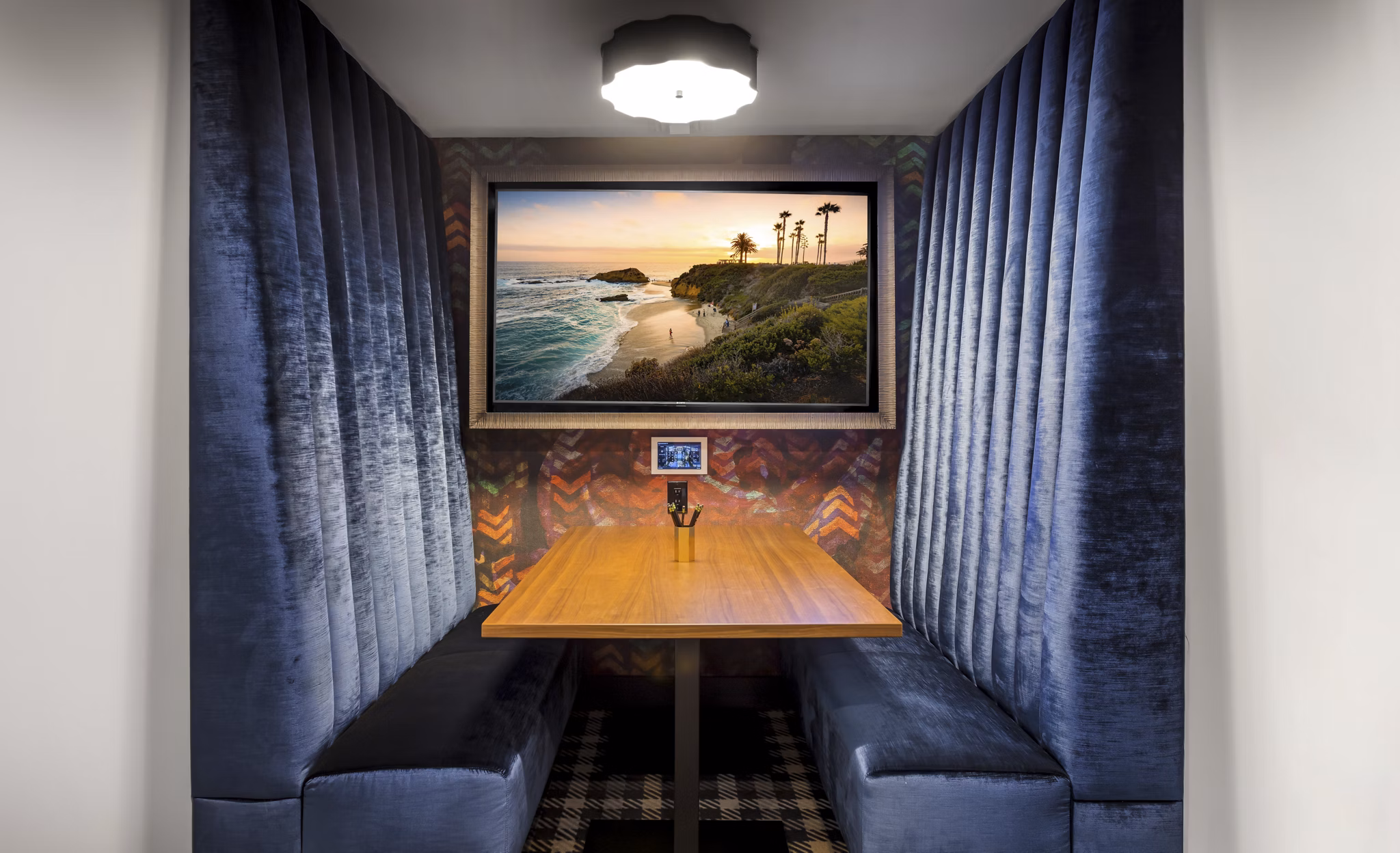 Elegant clubhouse with modern decor at Broadstone Edition Apartments