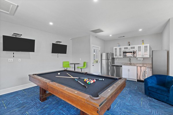 game room at Madison at Melrose Apartments