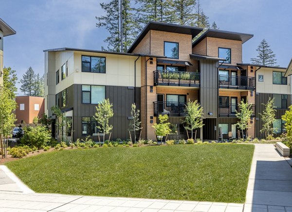 Traverse North Bend: Scenic apartment building showcasing modern architecture in tranquil North Bend location