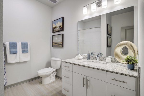 bathroom at Inscribe Apartments