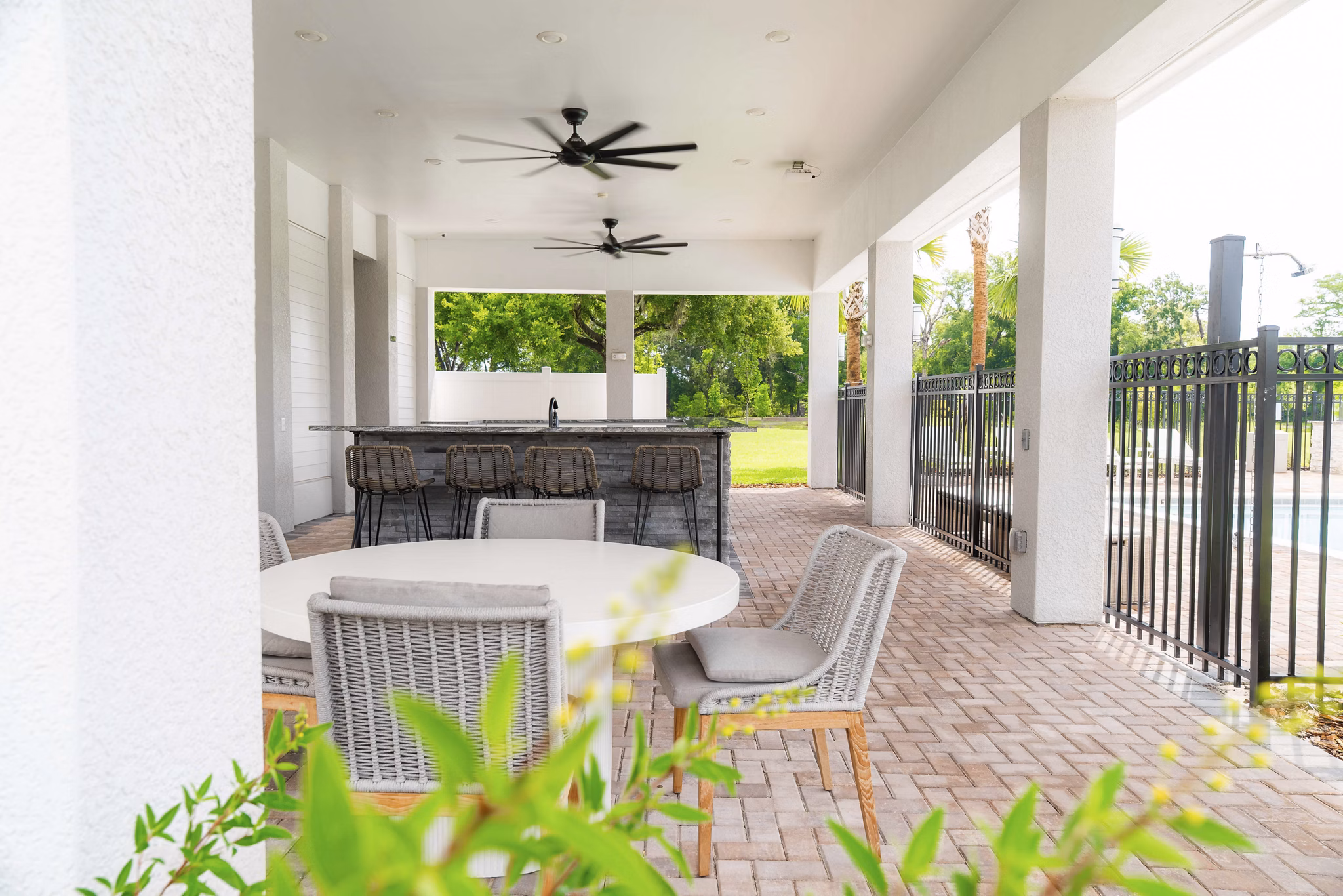 patio at Inscribe Apartments