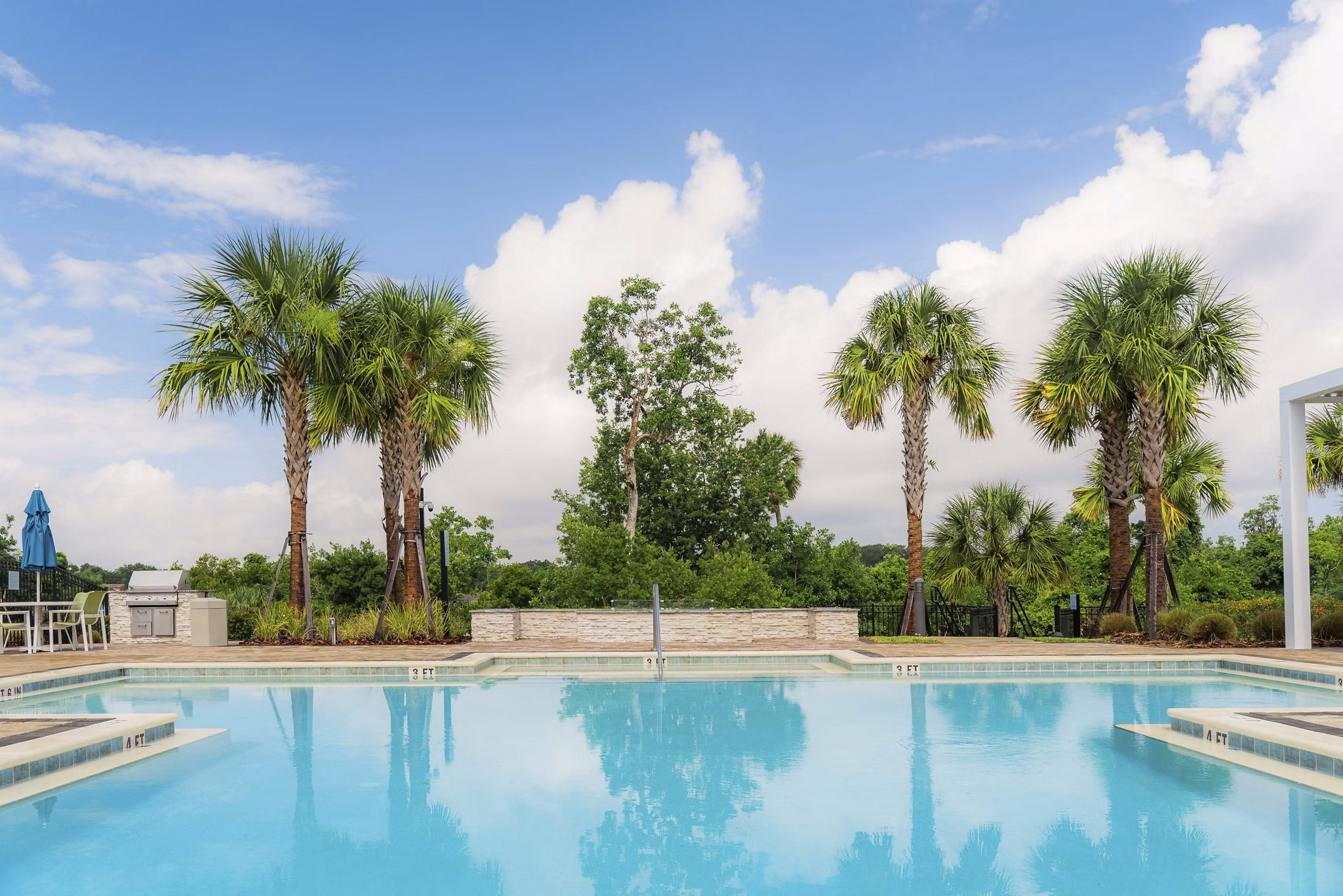 pool at Inscribe Apartments