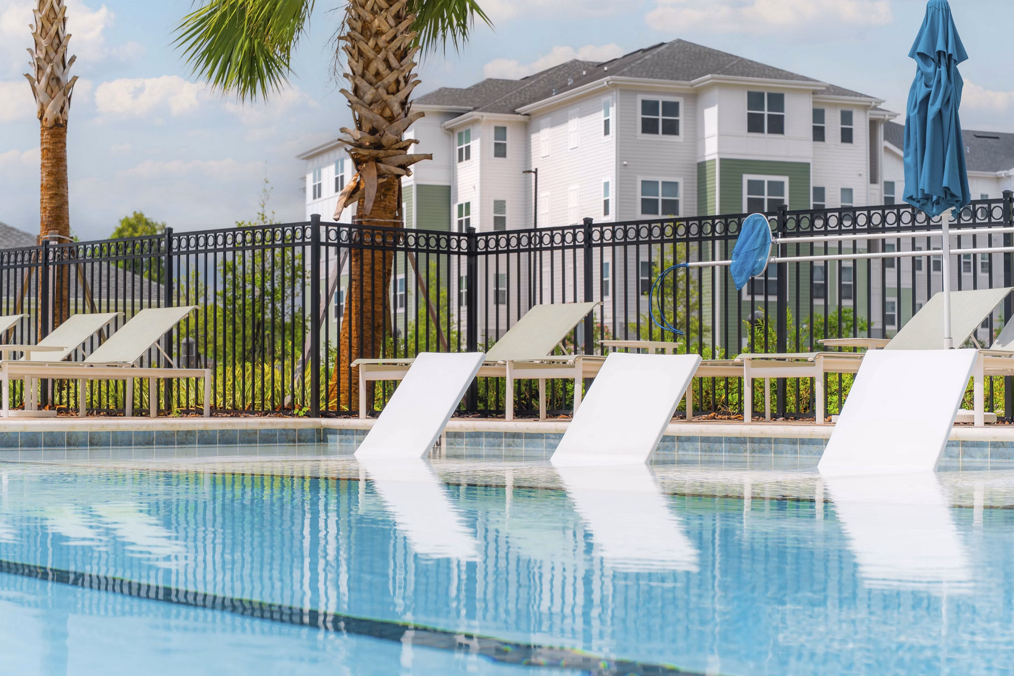 pool at Inscribe Apartments