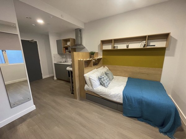 bedroom at Hillfort House Apartments