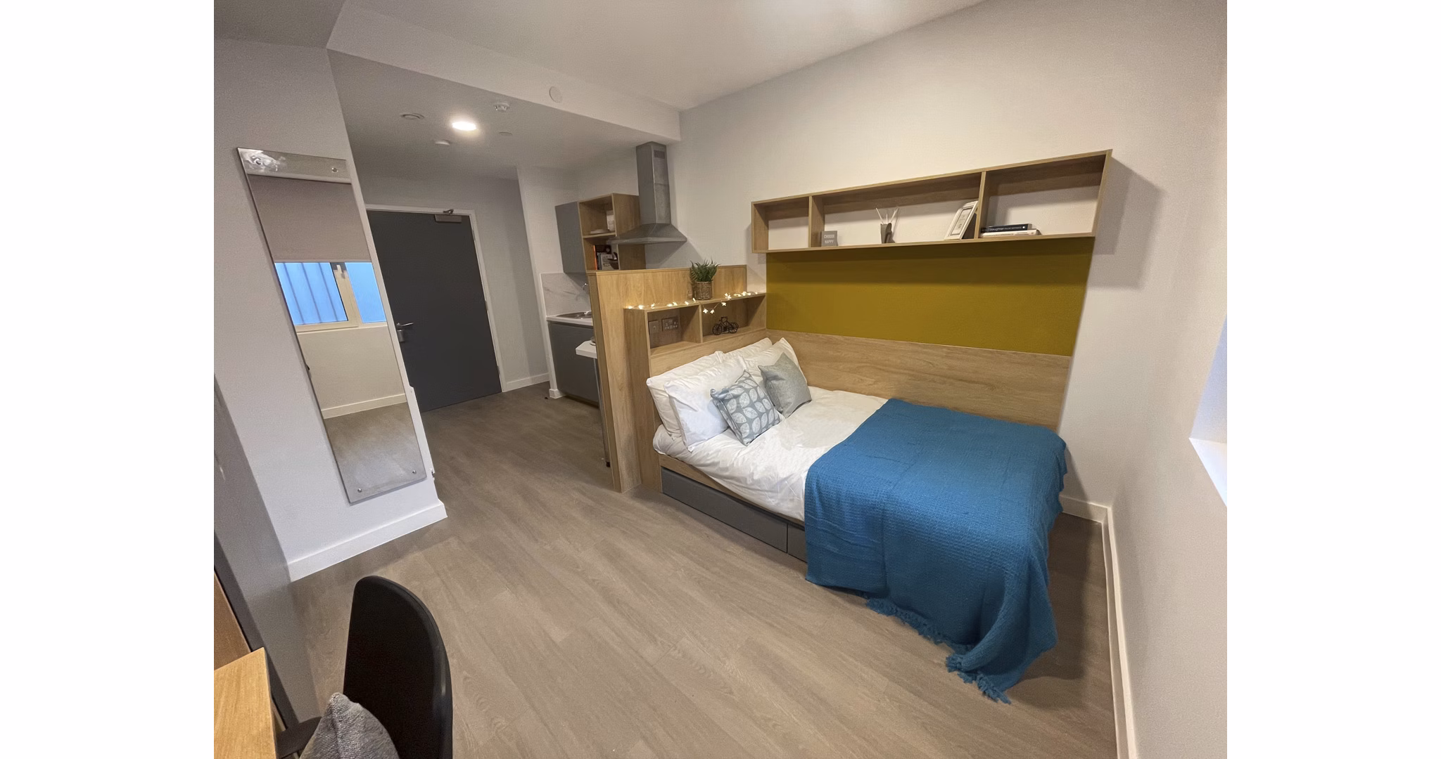 bedroom at Hillfort House Apartments