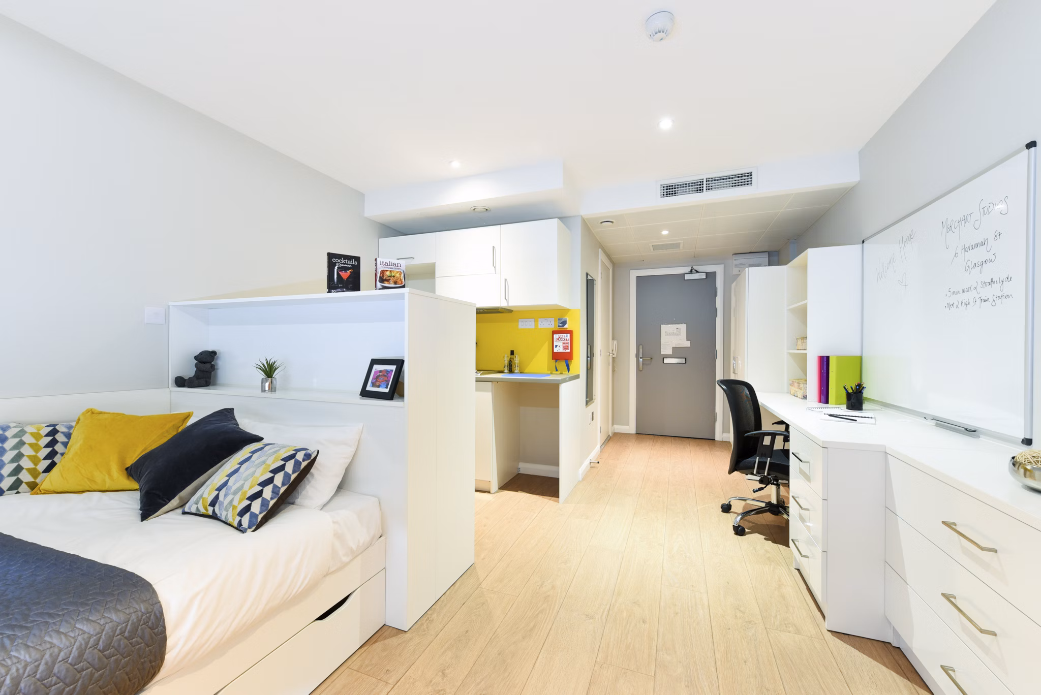bedroom at Merchant Studios