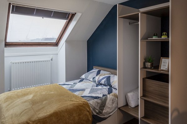 bedroom at Regents Court