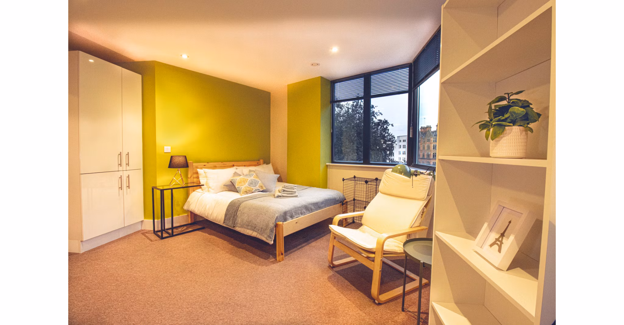 bedroom at Hydrogen