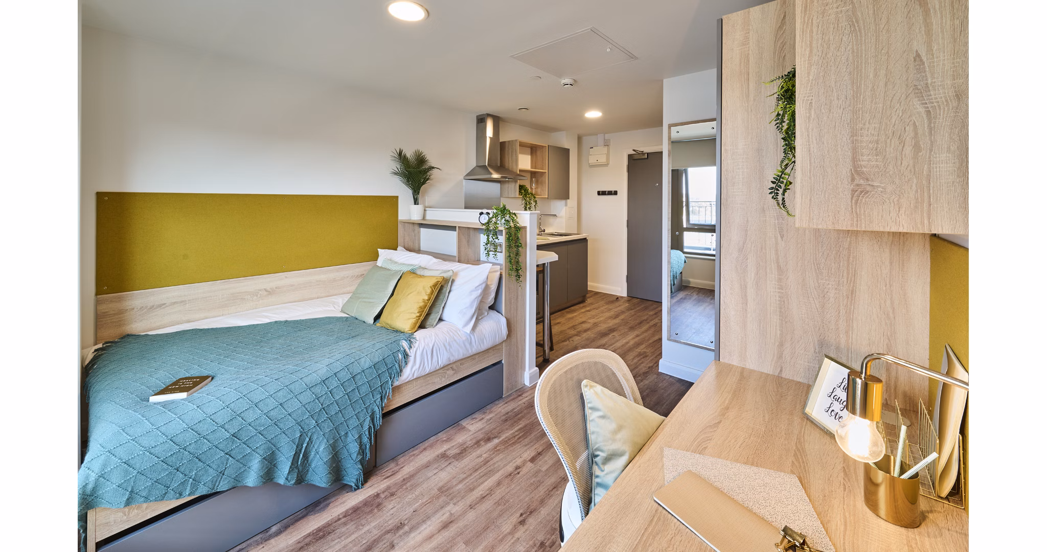 bedroom at Deakins Place