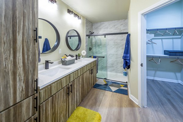 Bathroom featuring contemporary design and sleek fixtures at 4001 Midtown Apartments