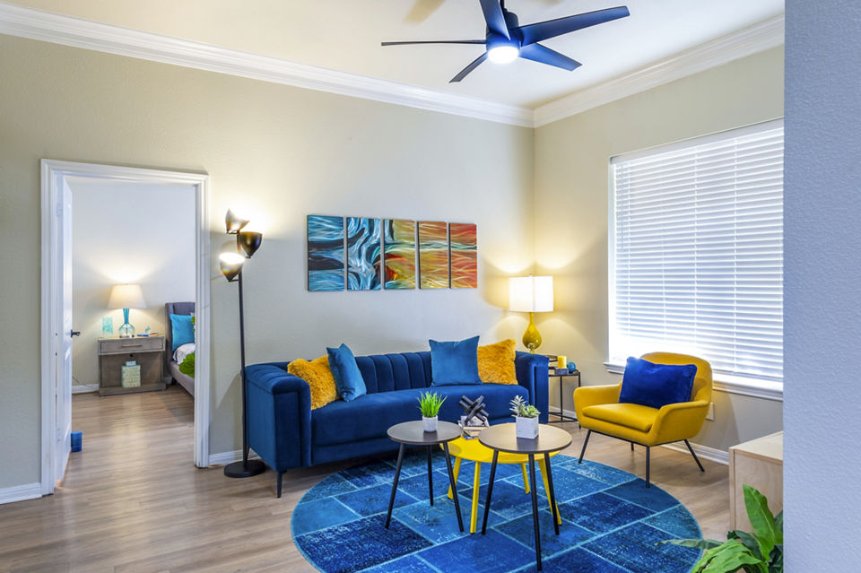 Modern living room with stylish furnishings at 4001 Midtown Apartments, offering a luxurious in-home experience