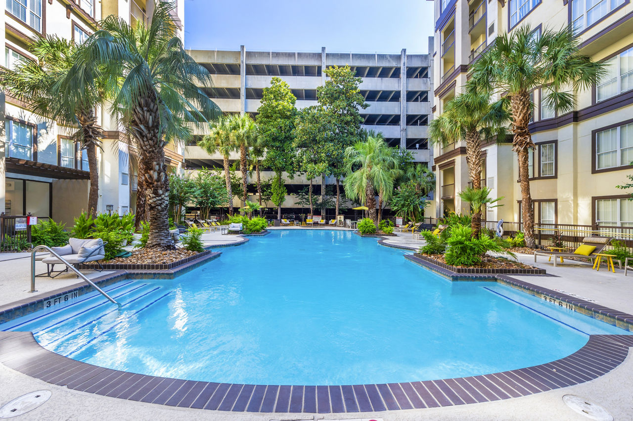 4001 Midtown Houston Tx 2 of 12