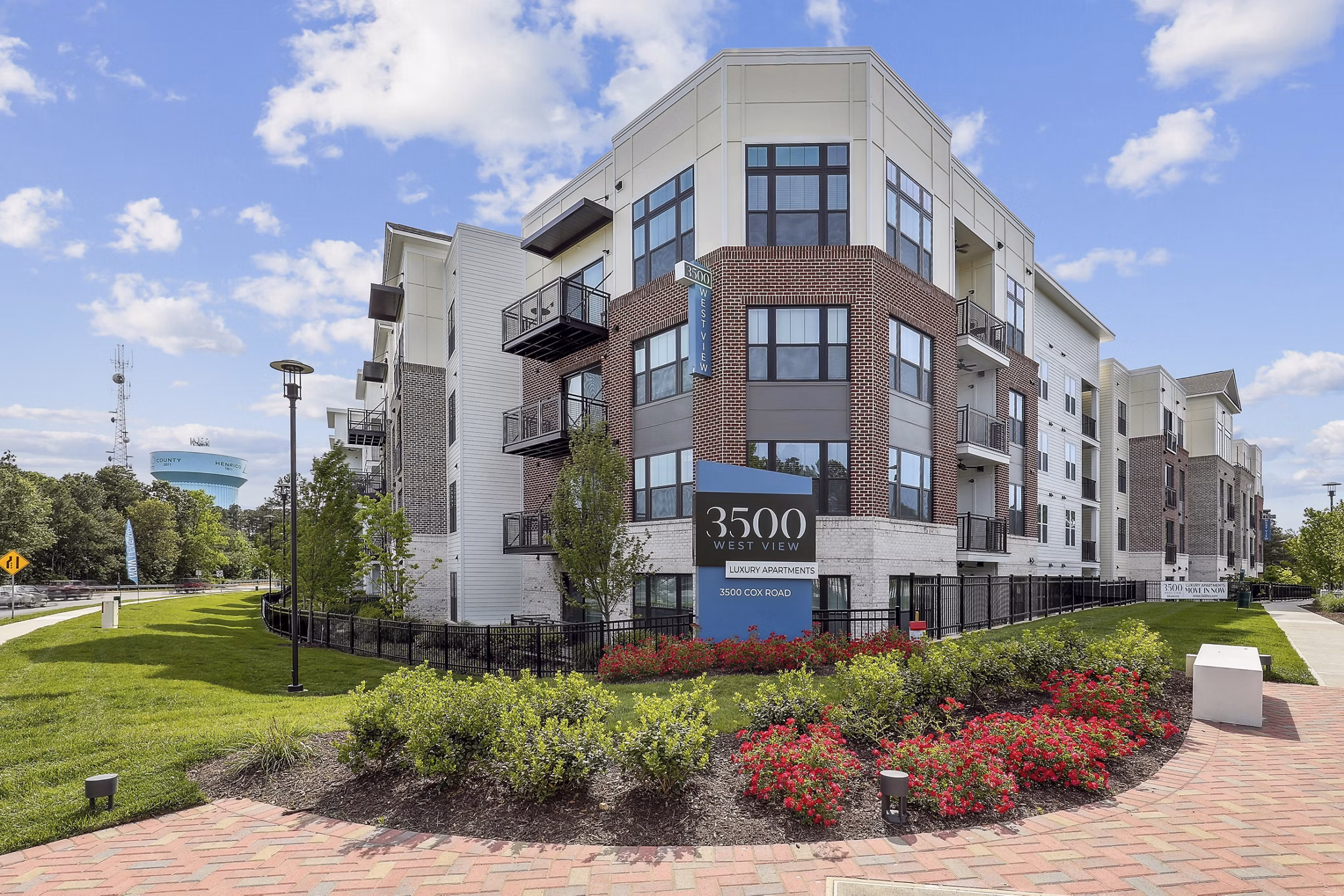 3500 West View Apartments: Contemporary design of luxury apartments in Henrico, VA.