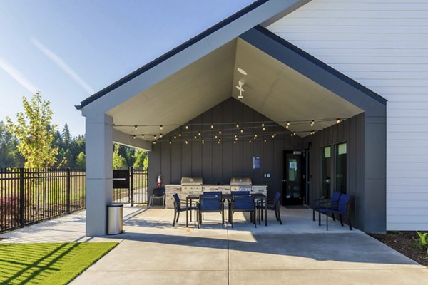 grill area at Prose Battle Ground Apartments 