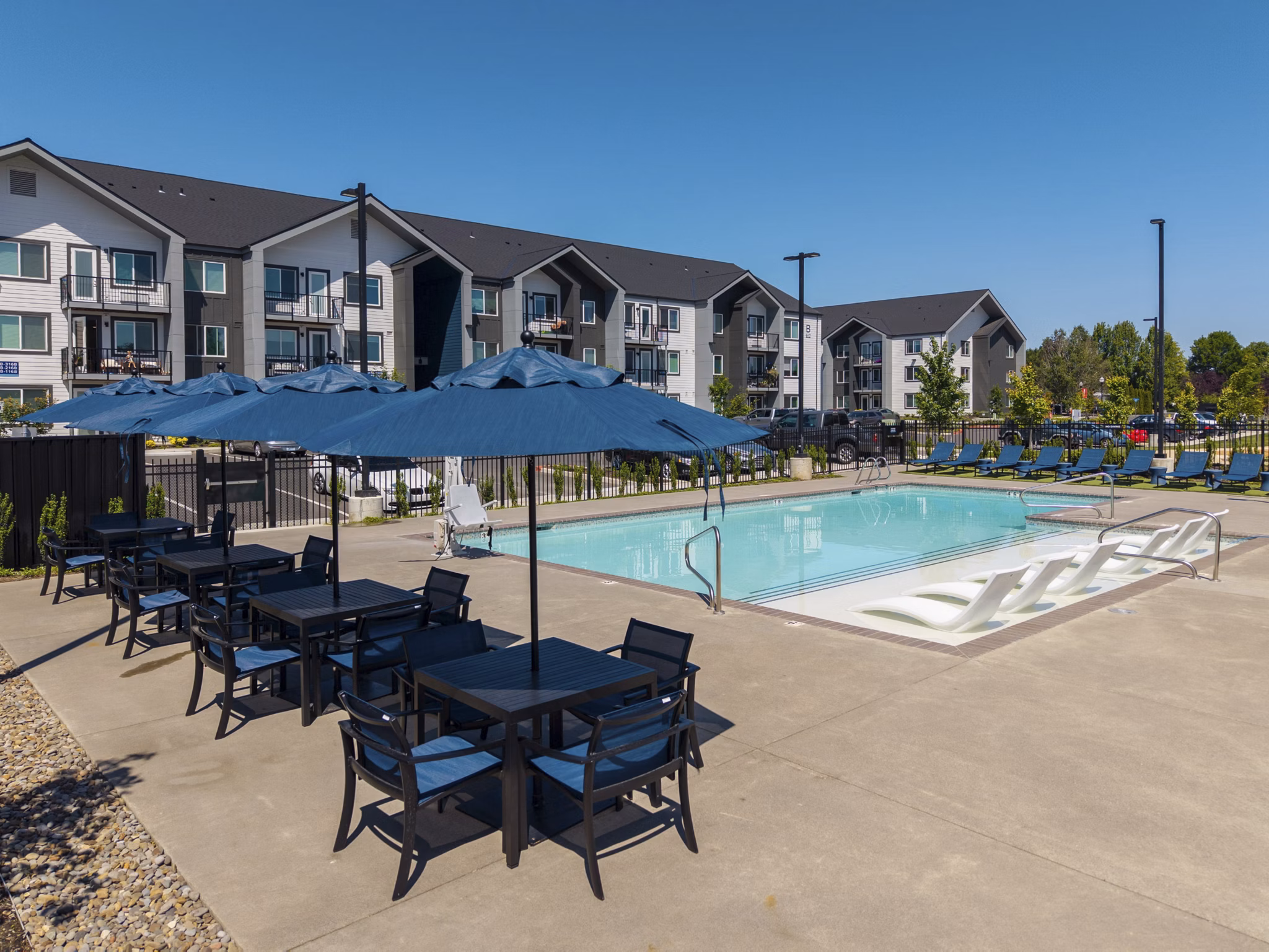 pool at Prose Battle Ground Apartments