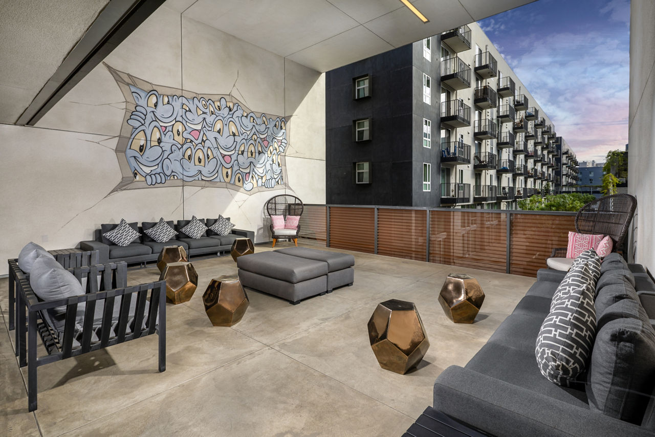 Aliso Apartments Los Angeles Ca 6 of 12