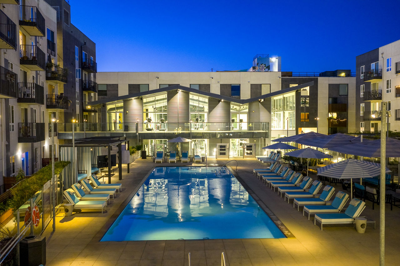 Aliso Apartments Los Angeles Ca 2 of 12