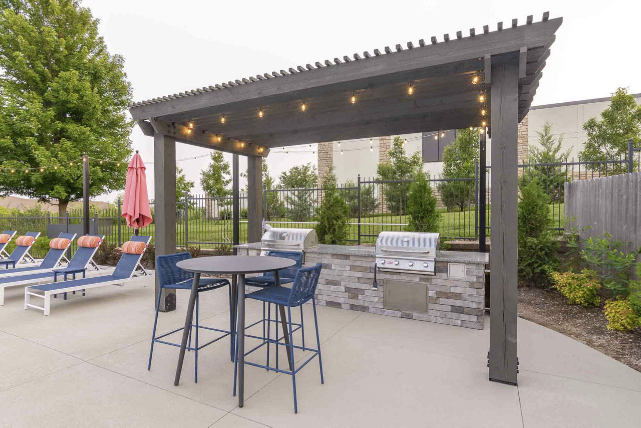 Grill area at Aventura Falcon Valley