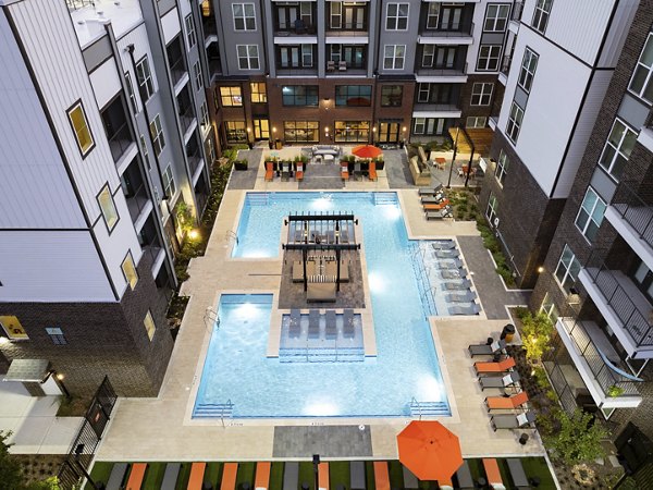 Rye Charlotte Ave Apartments: Sleek modern building in urban setting