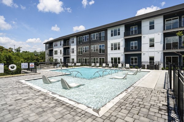 pool at The Crossings Apartments 