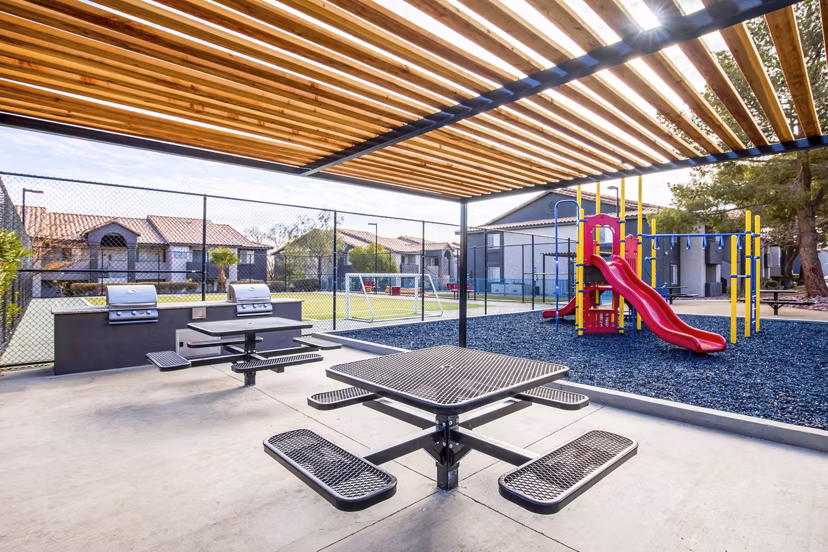 patio at Escena Apartments