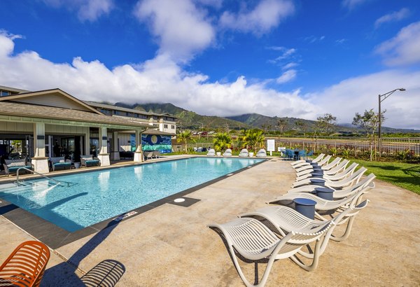 pool at Kaulana Mahina Apartments