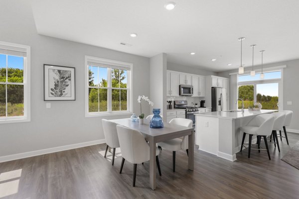 dining area at Bentley Village Apartments