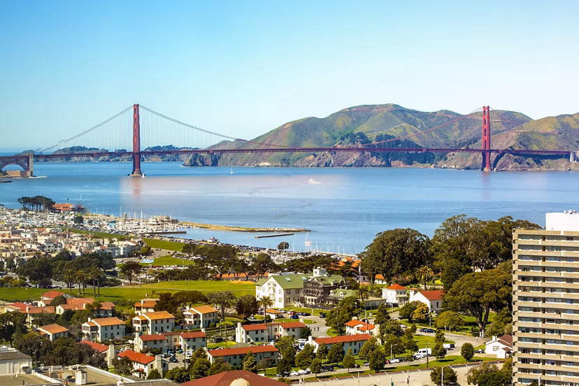 Skyline view from 1000 Chestnut Apartments: Luxury apartments with city views in vibrant San Francisco