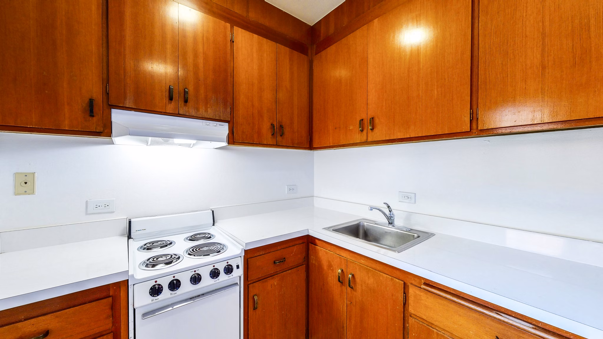 kitchen at 2130 Stockton Apartments