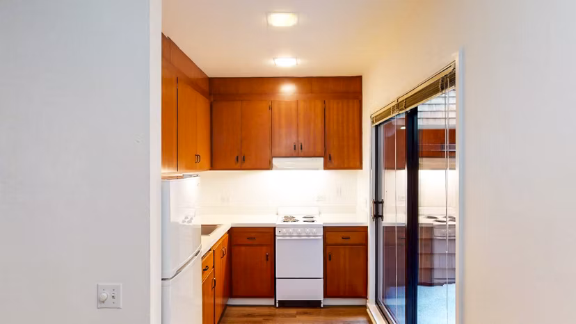 kitchen at 2130 Stockton Apartments