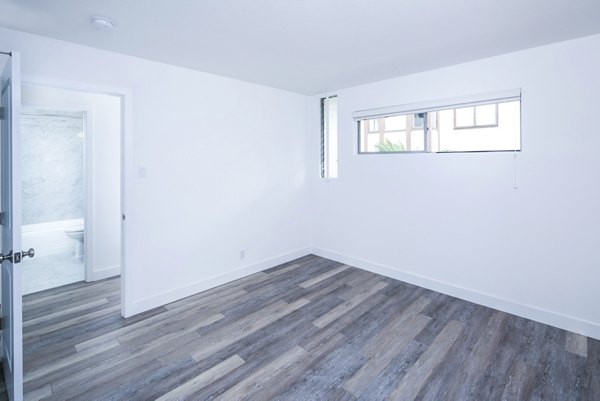 bedroom at 230 Dolores Apartments