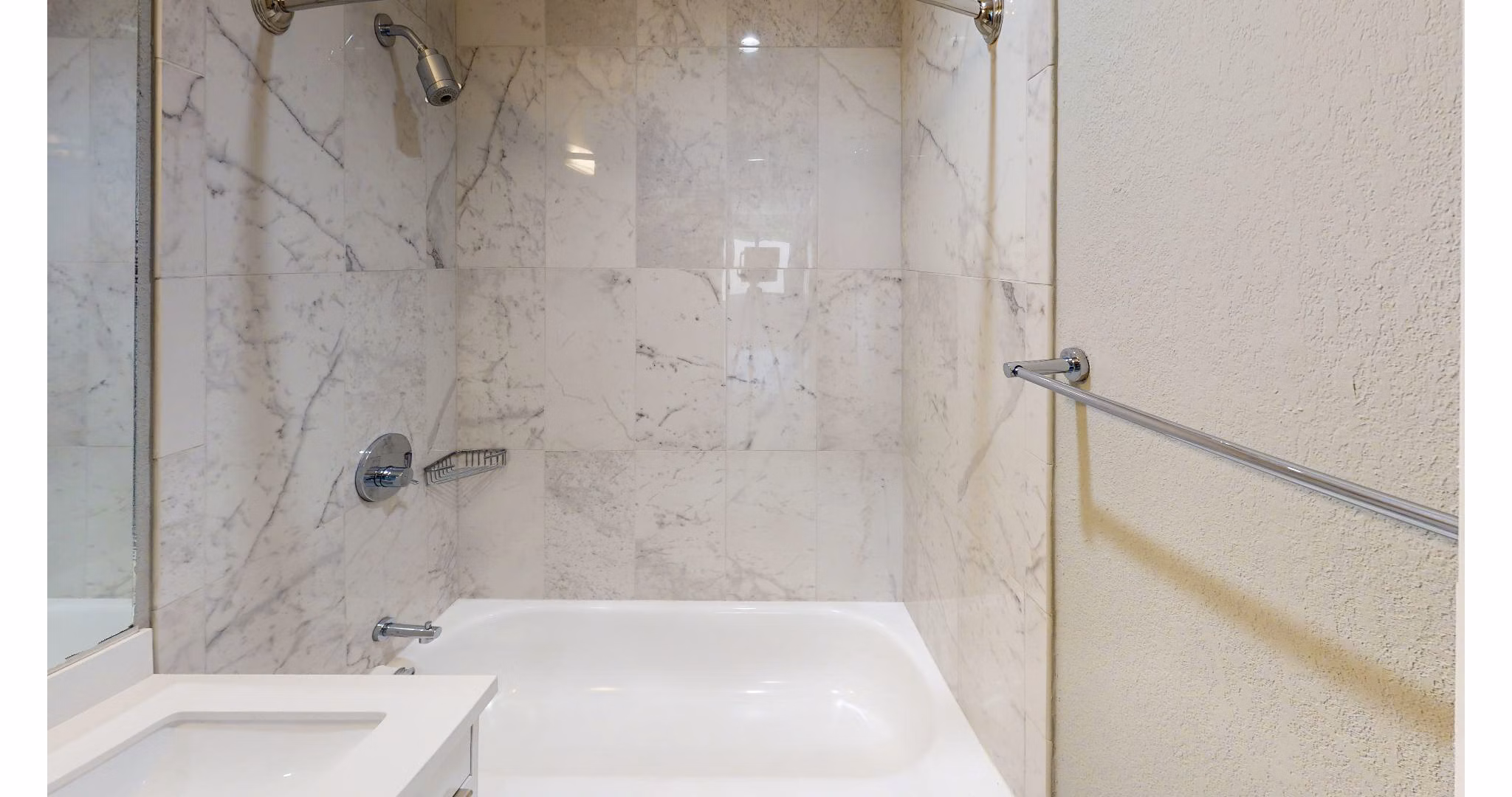 bathroom at 240 Dolores Apartments