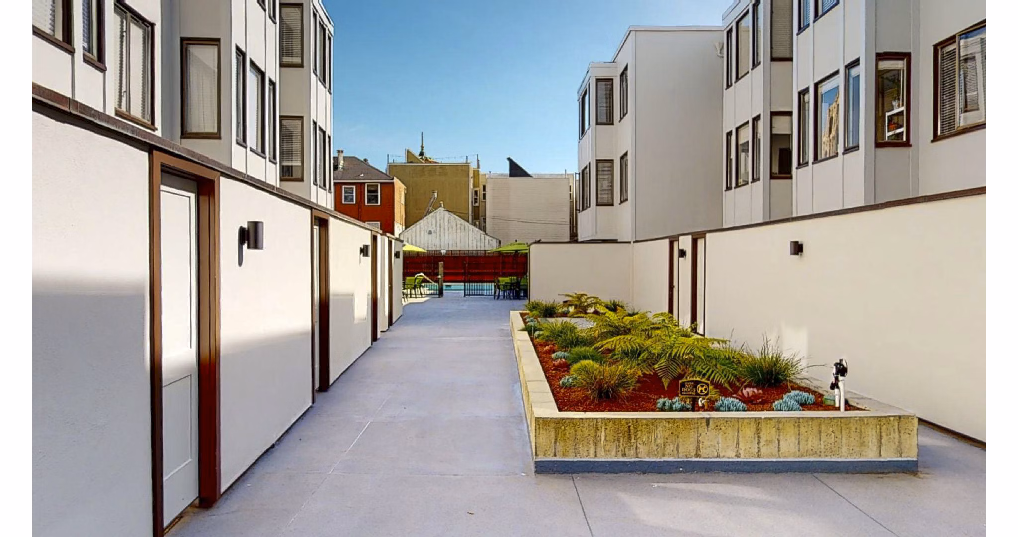 pool/patio at 240 Dolores Apartments