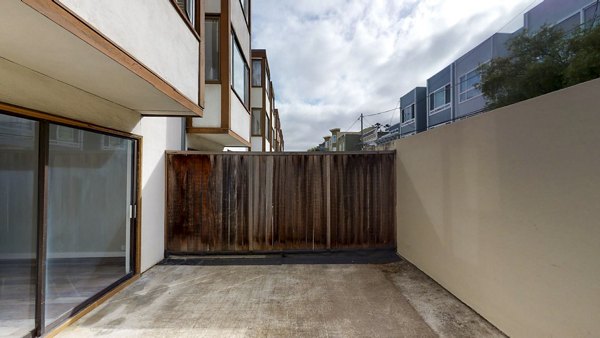 patio at 240 Dolores Apartments