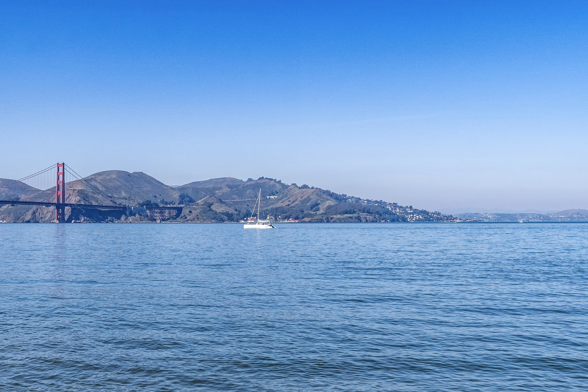 Marina Cove Apartments: Scenic waterfront view luxury apartments in the heart of the city