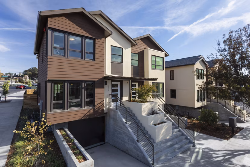 Baxter on Broadway: Stylish luxury apartments in Oakland