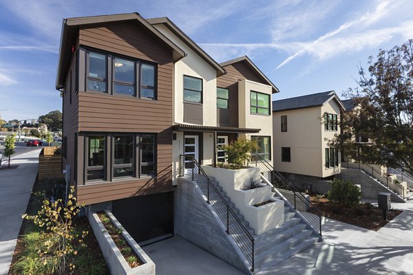 exterior at Baxter on Broadway Apartments