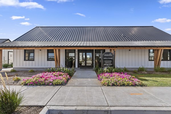 exterior at Amazon Falls Apartments