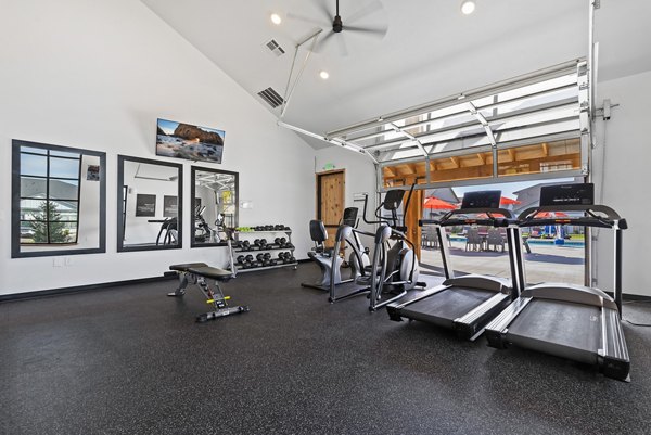 fitness center at Amazon Falls Apartments