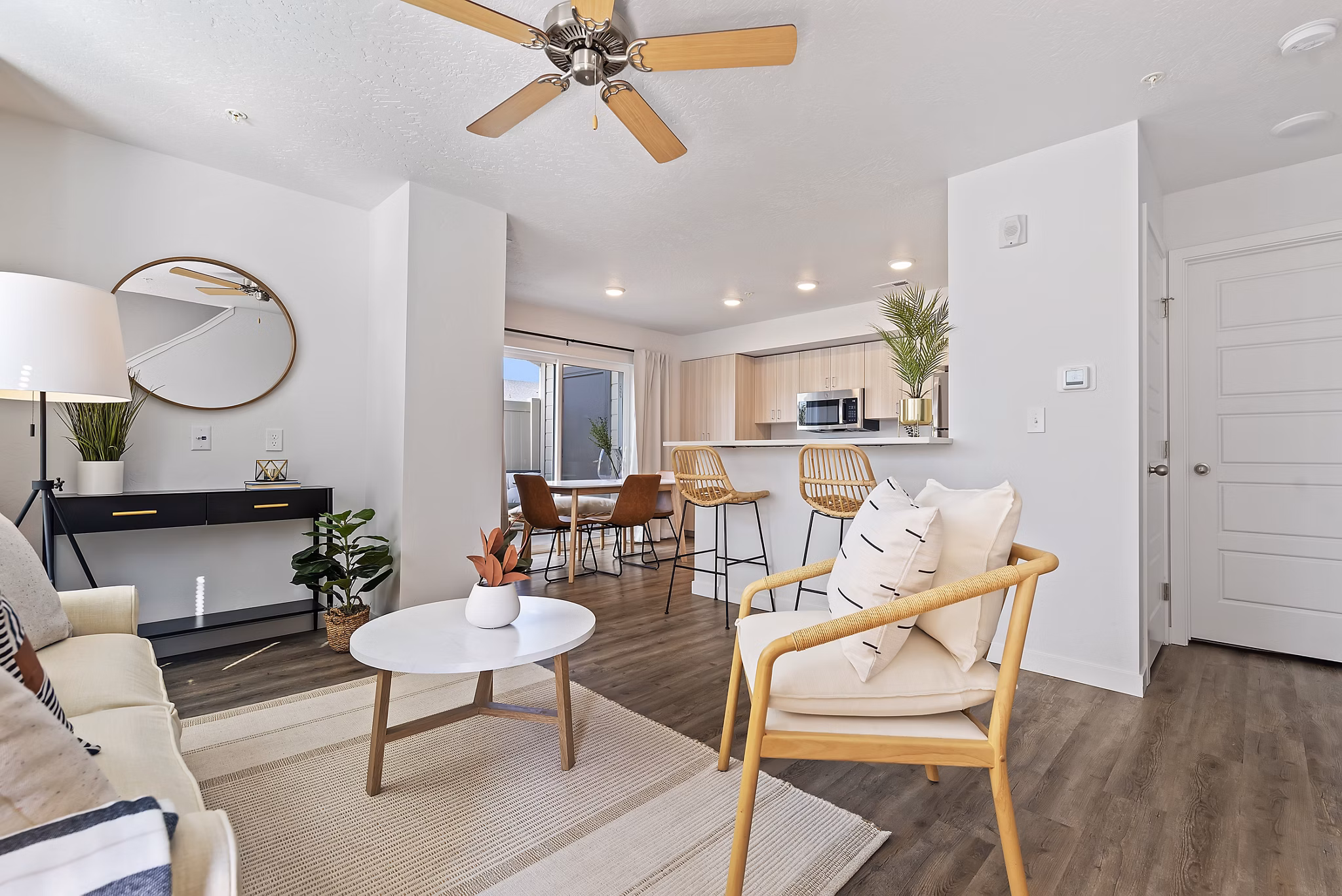 living room at Amazon Falls Apartments